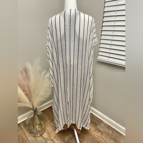 Stripe Black and White Kimono Style Boho Swim Cover Up - Picture 7 of 15